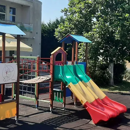 Velence Resort Apartman דירה *